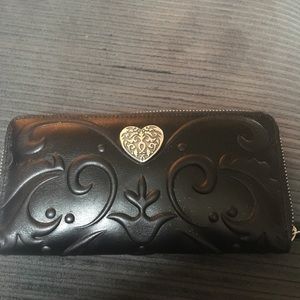 Brighton WalleT with strap
